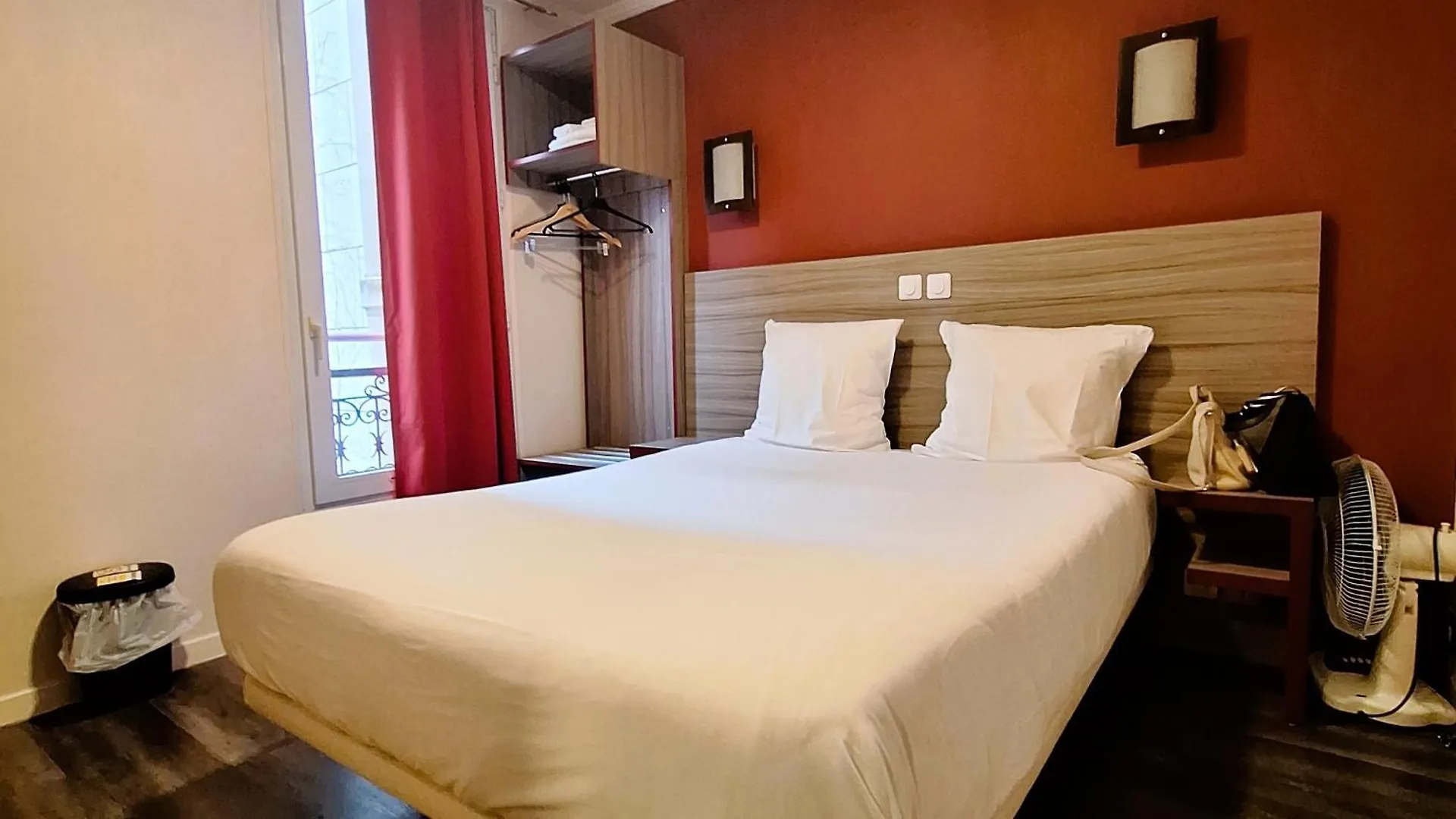 Hipotel Gambetta Republique Hotel Paříž