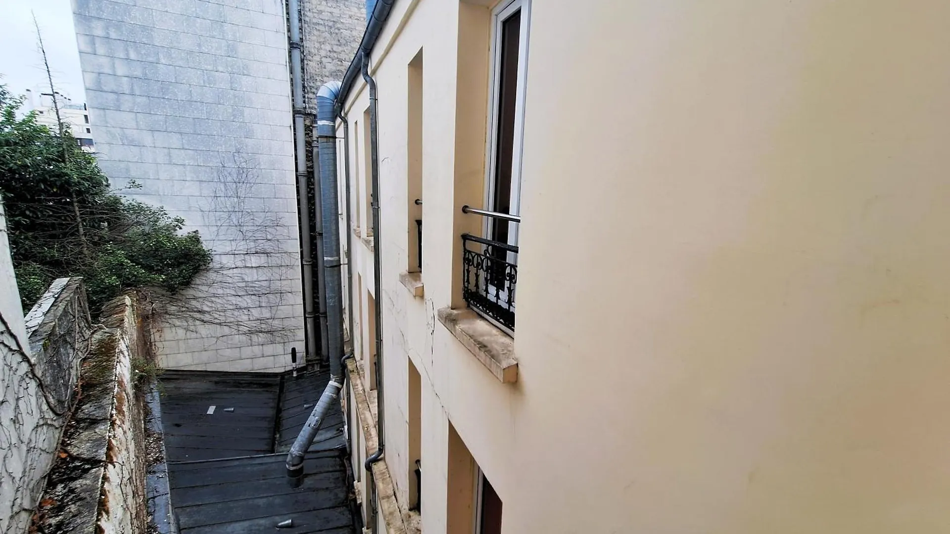 Hipotel Gambetta Republique 2*