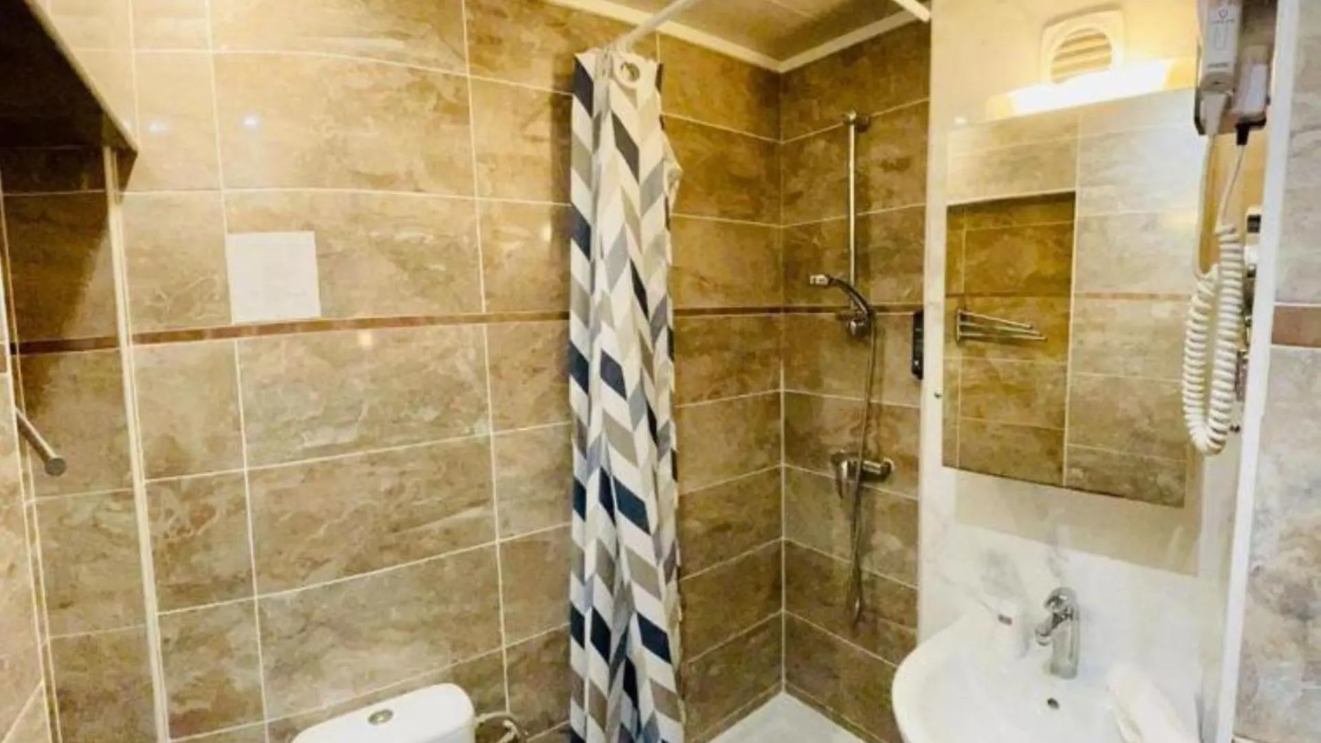 Hotel Hipotel Gambetta Republique Paříž