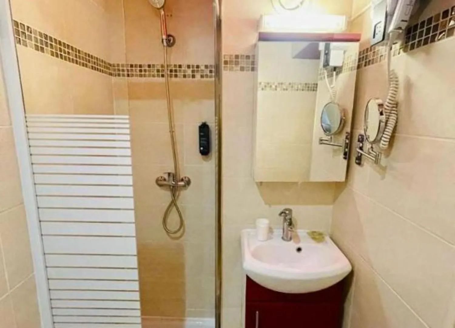 Hipotel Gambetta Republique Hotel